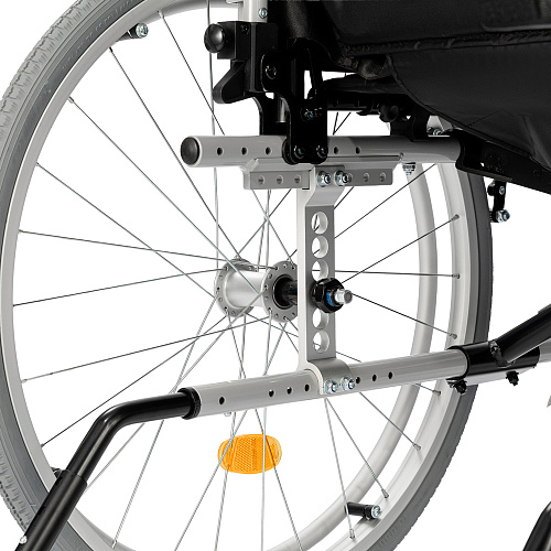 Задние колеса, регулируемые по горизонтали и вертикали