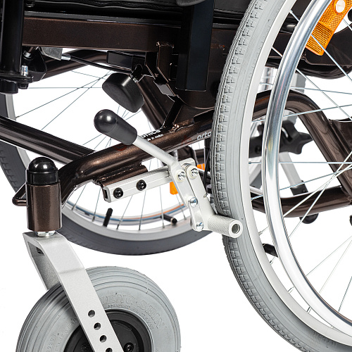 Ручные стояночные тормоза задних колес